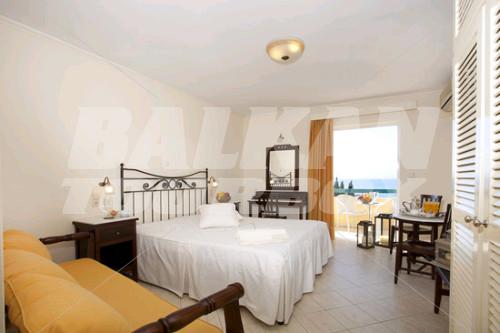 holiday in Akti Taygetos