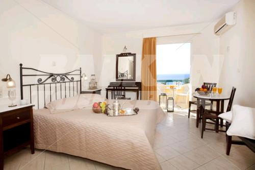 holiday in Akti Taygetos