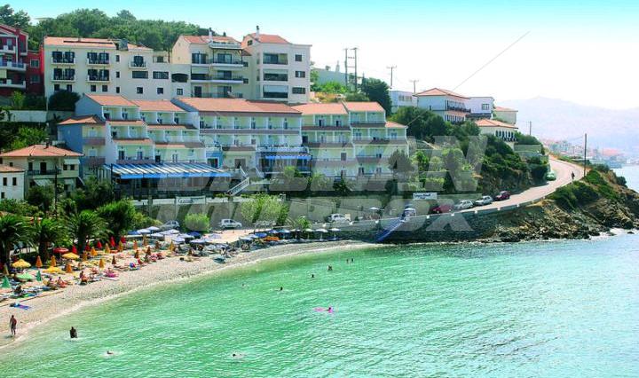 почивка в  Samos Bay