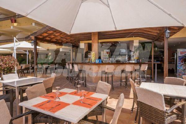holiday in Hovima Jarrdin Caleta