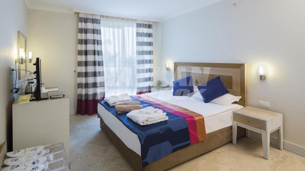 holiday in Crystal Boutique Beach and Resort