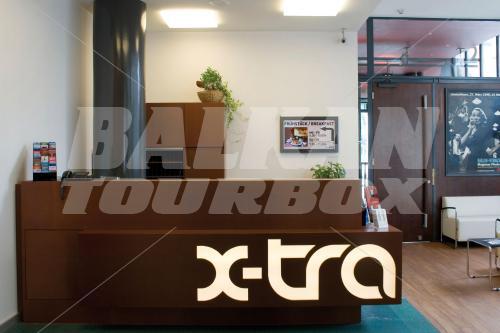 holiday in X-tra