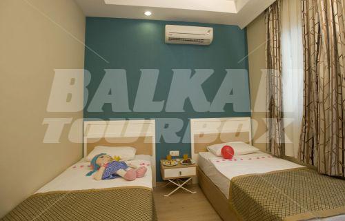 почивка в Crystal Green Bay Resort