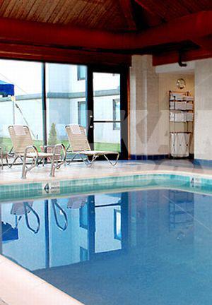 почивка в Fairfield Inn by Marriott Rochester Airport