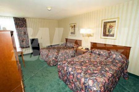почивка в Best Western East Brunswick Inn