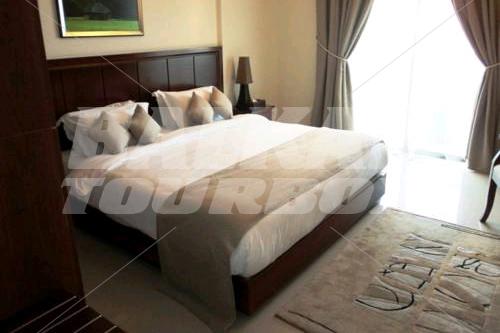 почивка в Midtown Hotel and Suites