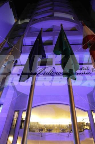 почивка в Midtown Hotel and Suites