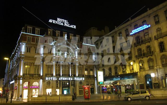 почивка в  Avenida Palace