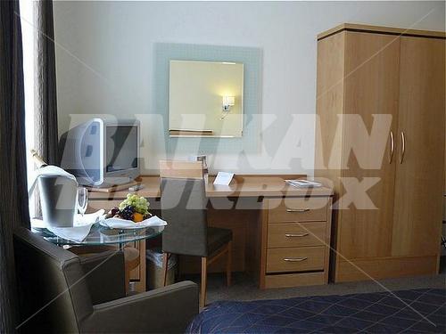 почивка в The Gresham Metropole