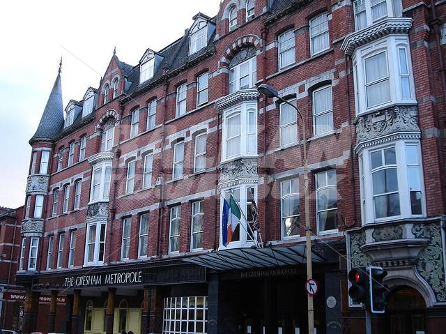почивка в  The Gresham Metropole