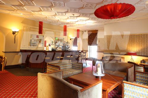 почивка в The Gresham Metropole