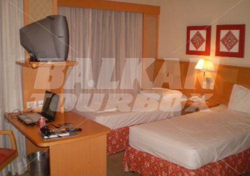 почивка в Golden Tulip Park Plaza