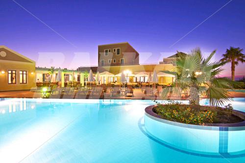 holiday in Solimar Emerald
