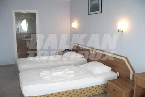 почивка в Akcay Holiday Village