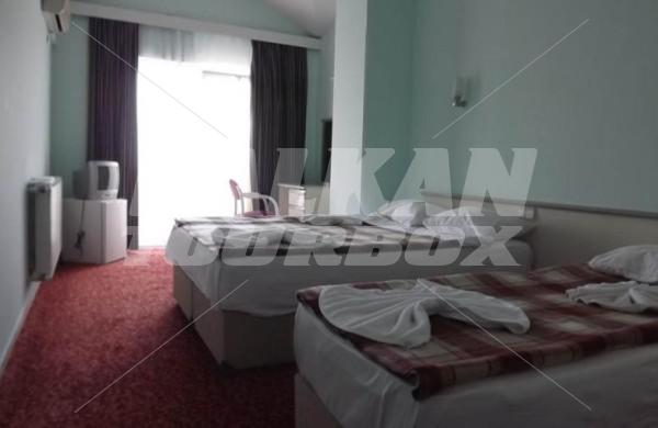 почивка в Akcay Holiday Village