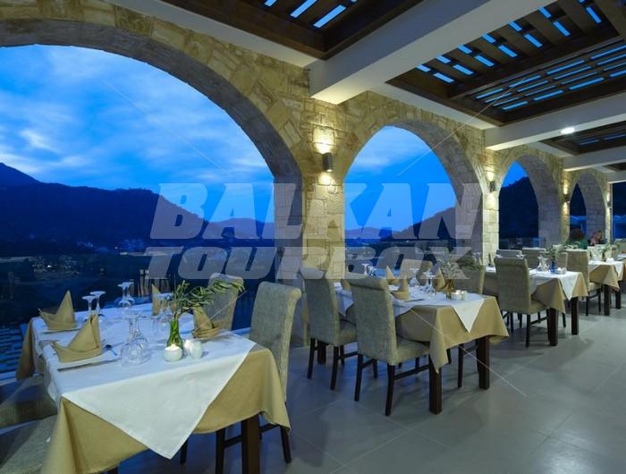 holiday in Filion Suites Resort and SPA