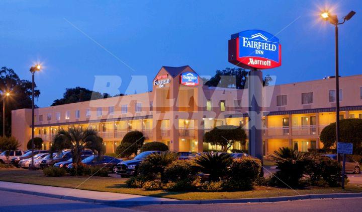 почивка в  Fairfield Inn by Marriott Savannah Midtown