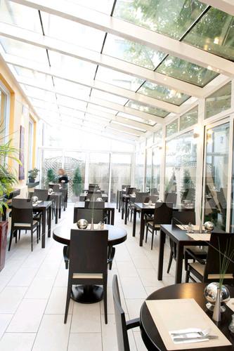 holiday in Best Western Plus Grand Hotel Victor Hugo
