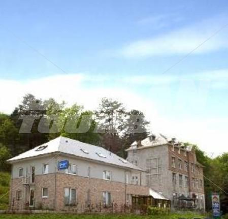 почивка в  Best Western New Hotel De Lives