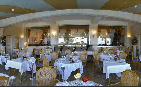 почивка в Le Mas D'Artigny And Spa