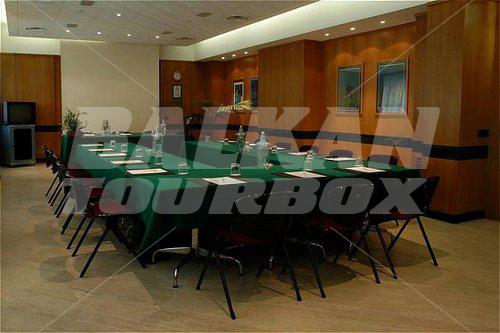 почивка в Holiday Inn Bologna Via Emilia