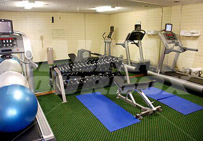 почивка в Courtyard by Marriott Camarillo