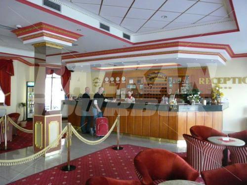 holiday in Gloria Palace
