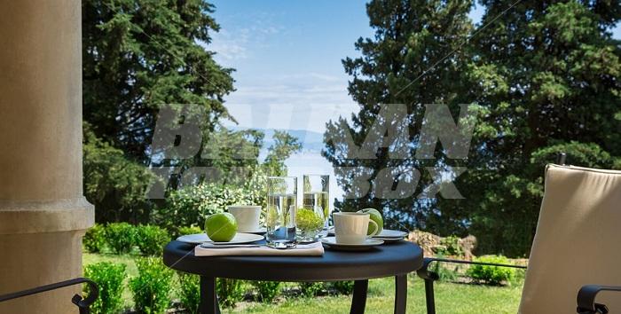 почивка в Remisens Villa Atlanta