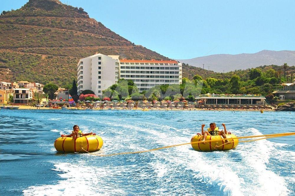 holiday in Grand Efe