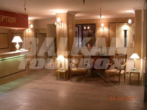 holiday in White Albatros