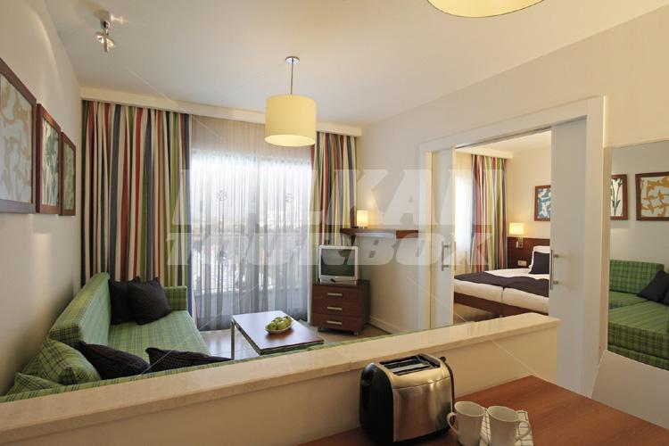 почивка в Barut B Suites