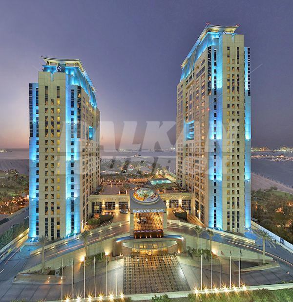 почивка в Habtoor Grand Resort and Spa