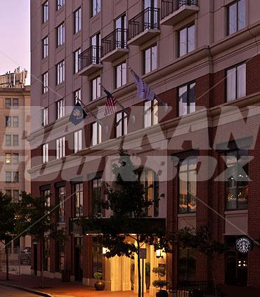 почивка в New Orleans Marriott at the Convention Center