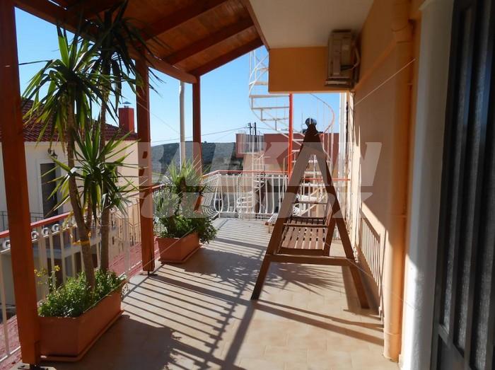 holiday in Oasis Rooms