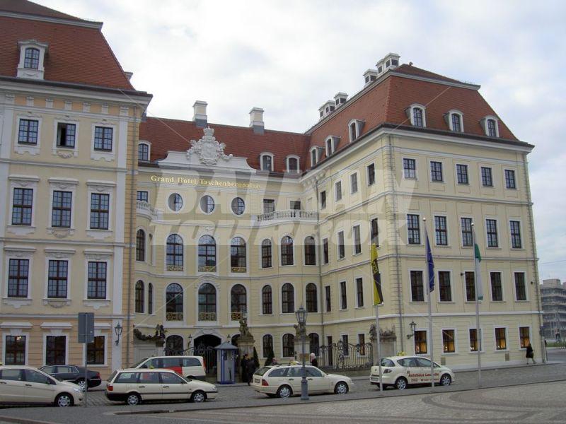 почивка в  Kempinski Taschenbergpalais