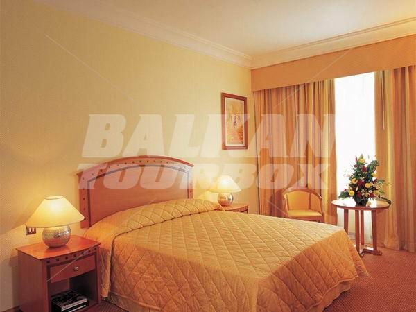 почивка в Jumeirah Rotana