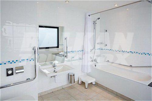 holiday in Holiday Inn Edinburgh City - West