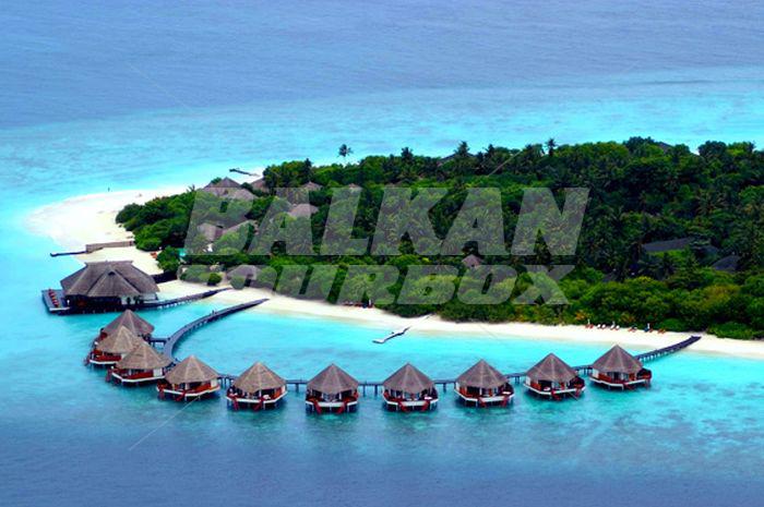 почивка в  Adaaran Prestige Water Villas