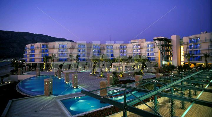 почивка в  Club Hotel Casino Loutraki