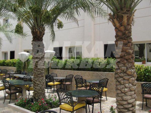 почивка в Regent Beach Resort