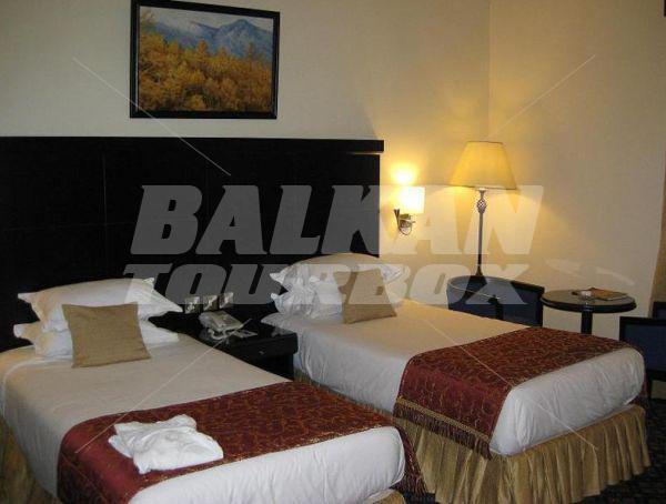 почивка в Regent Beach Resort