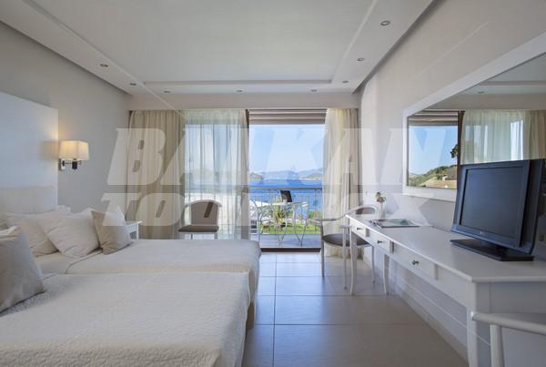 holiday in Kassandra Bay Resort and SPA