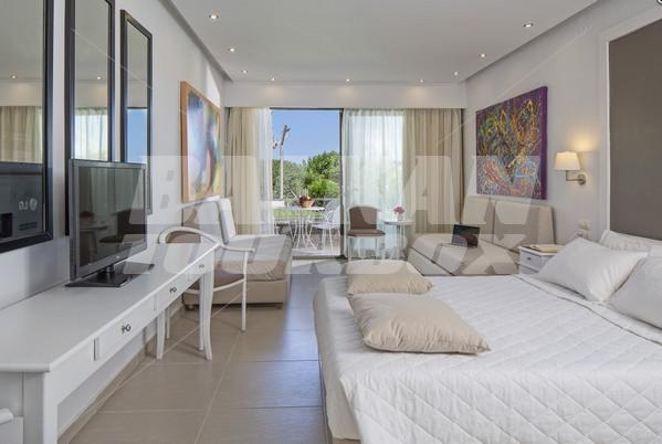 holiday in Kassandra Bay Resort and SPA