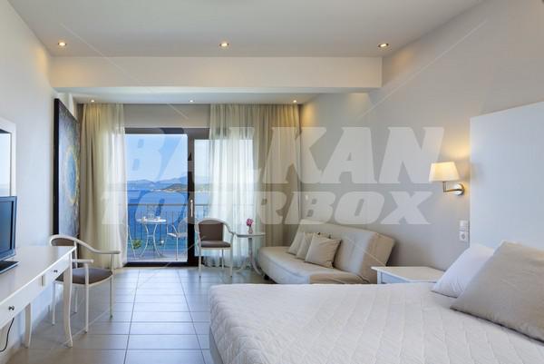 holiday in Kassandra Bay Resort and SPA