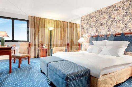 почивка в Hilton Hanoi Opera