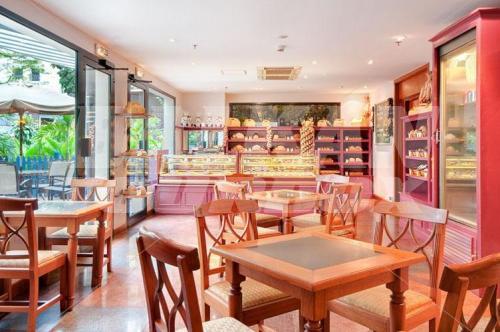 почивка в Hilton Hanoi Opera
