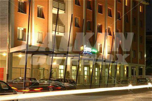 почивка в Idea Hotel Torino Mirafiori
