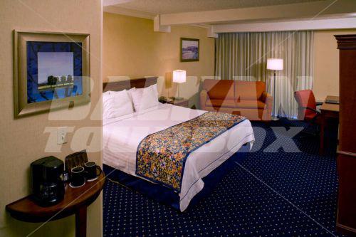 почивка в Courtyard by Marriott Oxnard Ventura