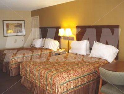 почивка в Days Inn Paris