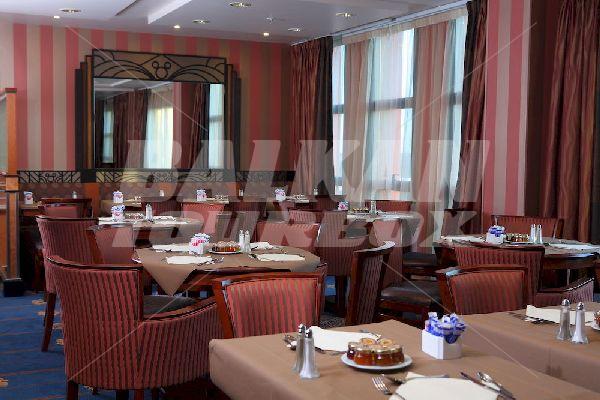 почивка в Disney's Hotel New York
